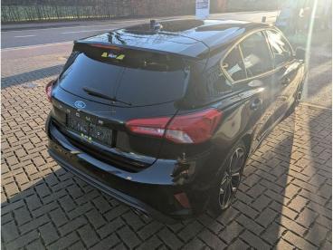 SPOTICAR Ford Focus Ecoboost St-line Tweedehands - Berline Benzine Noir - Putte - 400369037_4