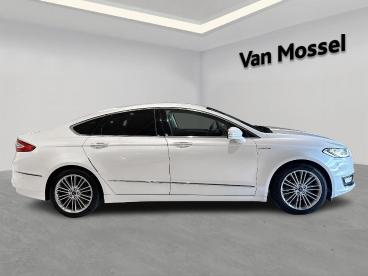 SPOTICAR Ford Mondeo 2.0 Hev 140kw Aut. Vignale Occasions - Berline Essence Wit - Hasselt - 1200380626_2