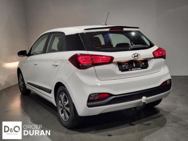 SPOTICAR Hyundai I20 Mid 1.2 Man.5 Tweedehands - Citadine Benzine White - Ieper - 1200367008_3