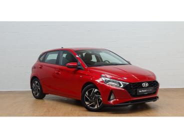 SPOTICAR Hyundai I20 1.0 T-gdi 48v 7-dct 74kw Techno Occasions - Citadine Hybride Rood - Wilrijk - 1200372056_2