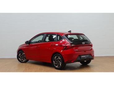 SPOTICAR Hyundai I20 1.0 T-gdi 48v 7-dct 74kw Techno Occasions - Citadine Hybride Rood - Wilrijk - 1200372056_4