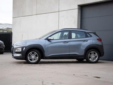 SPOTICAR Hyundai Kona 1.0 Mt6 120pk|camera|carplay|cruise Control Occasions - Suv Essence Gris - Oostende - 400366644_3
