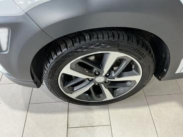 SPOTICAR Hyundai Kona T-gdi Luxury Launch Dct 4wd Tweedehands - Suv Benzine Blanc - Zemst - 400367957_3