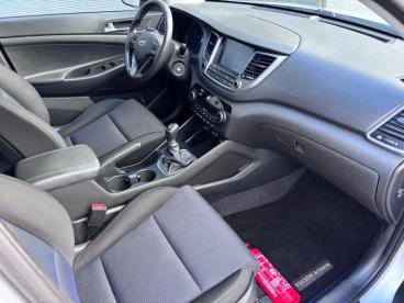 SPOTICAR Hyundai Tucson 1.7 Crdi / Feel Occasions - Suv Diesel Grey - Marche-en-famenne - 1200366035_2