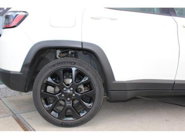 SPOTICAR Jeep Compass Night Eagle 1.3 150pk Tweedehands - Suv Benzine White - Turnhout - 1200361486_4