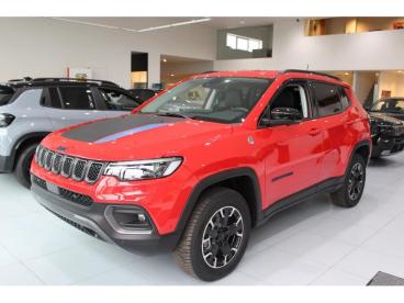 SPOTICAR Jeep Compass Trailhawk 1.3t Phev 240at6 Occasions - Suv Hybride Red - Turnhout - 1200364542_1