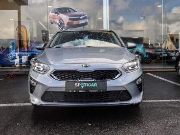 SPOTICAR Kia Ceed Cee-d Occasions - Berline Essence Gris - Torhout - 400365481_2