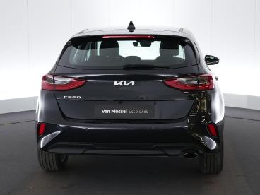 SPOTICAR Kia Ceed Cee-d Pulse 1.0 T-gdi 120 Mhev Dct Tweedehands - Berline Hybrid Zwart - Diest - 1200371476_5