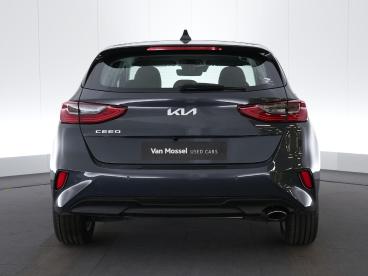 SPOTICAR Kia Ceed Cee-d Pulse 1.0 T-gdi 100 Mhev Dct Isg Tweedehands - Berline Benzine Grijs - Mechelen - 1200377042_5