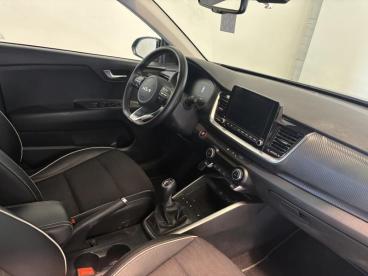 SPOTICAR Kia Stonic Gt-line Tweedehands - Suv Benzine Grey - Bassenge - 1200379342_2