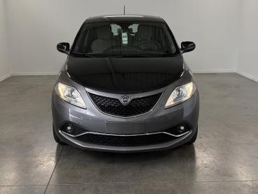 SPOTICAR Lancia Ypsilon 1.2 8v Fire Evo Ii Elefantino Tweedehands - Hatchback Benzine Grijs - Herent - 1200388976_2