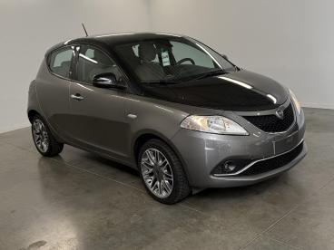 SPOTICAR Lancia Ypsilon 1.2 8v Fire Evo Ii Elefantino Tweedehands - Hatchback Benzine Grijs - Herent - 1200388976_3