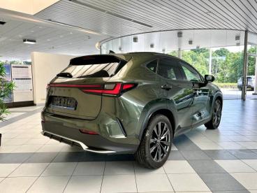 SPOTICAR Lexus Nx 2 450h+ 4x4 F-sport Line Occasions -  Hybride Rechargeable Groen - Mechelen - 1200360495_4
