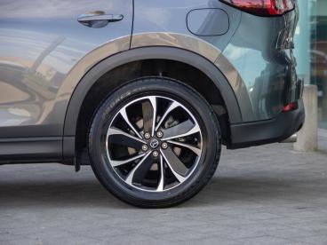 SPOTICAR Mazda Cx-5 2.0 Skyactiveg 160pk|camera|carplay|manueel| Occasions - Suv Essence Grijs - Veurne - 1200380197_5