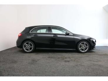 SPOTICAR Mercedes Classe A Utomaat Amg-line *dab*gps*carplay*verwarmde Zetel Occasions - Citadine Diesel Black - Roeselare - 1200371231_3