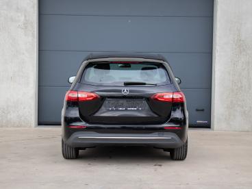 SPOTICAR Mercedes Classe B 180 1.5 Automaat 115pk Camera|navi|sensoren Occasions - Monospace Diesel Zwart - Oostende - 1200390278_3