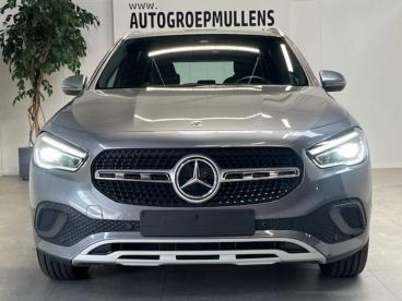 SPOTICAR Mercedes Gla Business Solution 8 Dct 2.0 D + Trekhaak + Leder Occasions - Suv Diesel Gris - Halen - 400369155_3