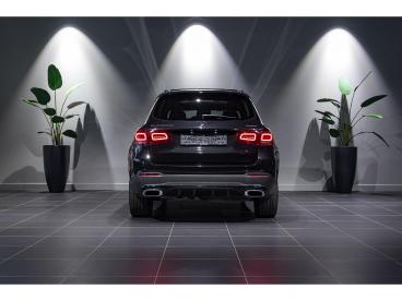 SPOTICAR Mercedes Glc 300 De 4matic Amg Line Panodak | 360° Camera | Zet Tweedehands - Suv Oplaadbare Hybride Zwart - Antwerpen - 1200395730_5