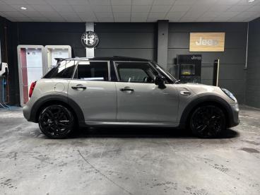 SPOTICAR Mini Cooper Jcw Trim Unique Tweedehands - Citadine Benzine Grey - Chaineux - 1200389851_4