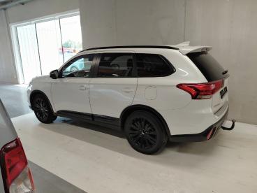 SPOTICAR Mitsubishi Outlander 3 2.0 2wd 5s Cvt Blackline Occasions - Suv Essence Wit - Wijnegem - 1200388507_4