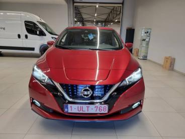 SPOTICAR Nissan Leaf 2 62kwh Tekna Occasions - Berline Electrique Rood - Wilrijk - 1200368149_2