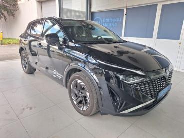 SPOTICAR Nissan Qashqai Megadeal Mild-hybrid 140 6mt 2wd N-connecta * Glas Occasions - Suv Essence Noir - Kortrijk - 400347748_1