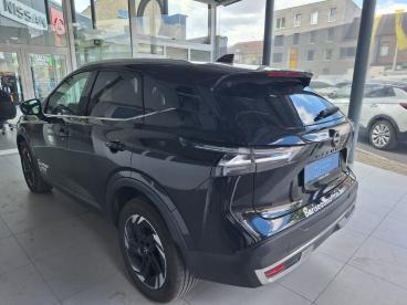 SPOTICAR Nissan Qashqai Megadeal Mild-hybrid 140 6mt 2wd N-connecta * Glas Occasions - Suv Essence Noir - Kortrijk - 400347748_4