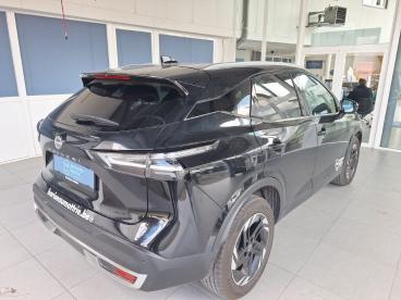 SPOTICAR Nissan Qashqai Megadeal Mild-hybrid 140 6mt 2wd N-connecta * Glas Occasions - Suv Essence Noir - Kortrijk - 400347748_5