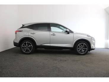 SPOTICAR Nissan Qashqai Tekna Mild Hybrid *pano Dak*dab*gps*360°camera+sen Occasions - Suv Essence Argent - Roeselare - 400357167_3