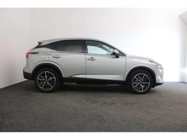 SPOTICAR Nissan Qashqai Tekna Mild Hybrid *pano Dak*dab*gps*360°camera+sen Occasions - Suv Essence Silver - Roeselare - 1200371270_3