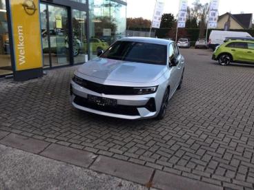 SPOTICAR Opel Astra Turbo Start/stop Gs Line At8 Occasions - Berline Essence Argent - Putte - 400366791_1