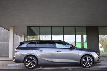 SPOTICAR Opel Astra Break 1.2turbo S/s Gs Line*navi*camera 360°*zetel/ Tweedehands - Berline Benzine Anthracite - Loppem - 1200371910_4