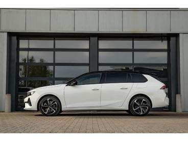 SPOTICAR Opel Astra Plugin Hybr. 180 Pk At | Gs | Break | Adapt. Cruis Occasions - Berline Hybride Wit - Turnhout - 1200376217_2