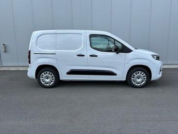 SPOTICAR Opel Combo Turbo D Blueinjection 100pk L1h1 Tweedehands - Utilitaire Diesel Blanc - Geel - 100361761_4