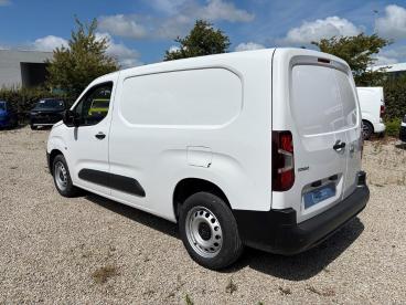 SPOTICAR Opel Combo Cargo L2h1 1.5 Turbo D 100 S/s Mt6 * Sensoren * Mu Occasions - Utilitaire Diesel Blanc - Ieper - 400367025_5