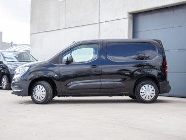 SPOTICAR Opel Combo L1h1 2 Zit 1.5d Mt5 76pk|navi|sensoren|trekhaak Occasions - Utilitaire Diesel Noir - Oostende - 400372300_2