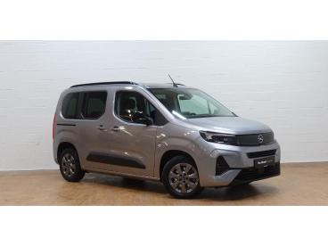 SPOTICAR Opel Combo Life 1.2t Edition+gps+camera+park Pilot Achteraan Occasions - Utilitaire Essence Grijs - Wilrijk - 1200375032_2