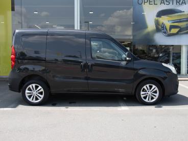 SPOTICAR Opel Combo Van 1.3d Mt5 95pk Occasions - Hatchback Diesel Zwart - Torhout - 1200382496_3