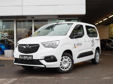 SPOTICAR Opel Combo Life Mpv 1.2i 110pk Mt6 |airco|sens. Achteraan|multimed Occasions - Monospace Essence Blanc - Oostende - 400348021_1