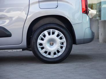 SPOTICAR Opel Combo Life L1 1.5 Turbo D 100pk |gps|camera| Tweedehands - Monospace Diesel Grijs - Veurne - 1200382193_5