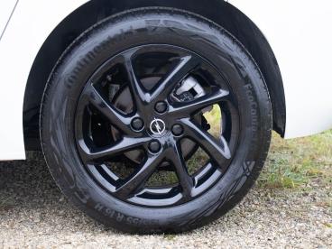 SPOTICAR Opel Corsa Gs* 1.2 130pk*automaat*cruise Control Tweedehands - Citadine Benzine Blanc - Torhout - 400364113_5