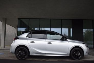 SPOTICAR Opel Corsa 1.2turbo S/s Gs *navipro*camera*dodehoek Tweedehands - Citadine Benzine Argent - Loppem - 1200370669_3