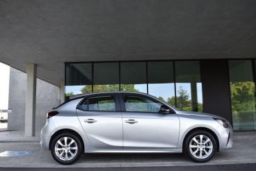 SPOTICAR Opel Corsa 1.2 S/s Edition *navi*camera*cruisecontrol*carplay Tweedehands - Citadine Benzine Argent - Loppem - 1200371911_3
