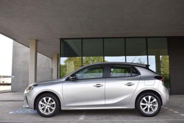 SPOTICAR Opel Corsa 1.2 S/s Edition *navi*camera*cruisecontrol*carplay Tweedehands - Citadine Benzine Argent - Loppem - 1200371911_4