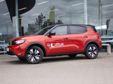 SPOTICAR Opel Frontera 1.2t Mhev 110pk |direct Leverbaar| Tweedehands - Berline Hybrid Orange - Veurne - 400360987_3