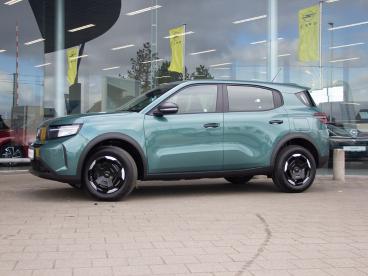 SPOTICAR Opel Frontera Edition 1.2 Hybrid 110pk |tech Pack| Tweedehands - Berline Hybrid Vert - Veurne - 400365225_2