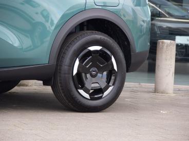 SPOTICAR Opel Frontera Edition 1.2 Hybrid 110pk |tech Pack| Tweedehands - Berline Hybrid Vert - Veurne - 400365225_4