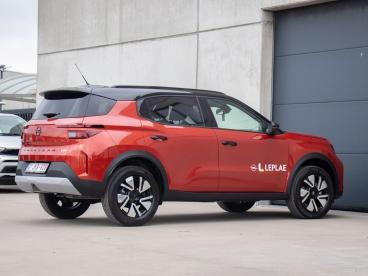 SPOTICAR Opel Frontera Gs 1.2 Mhev 145pk|camera|navi|winter Pack|demo Occasions -  Essence Orange - Oostende - 400373420_5