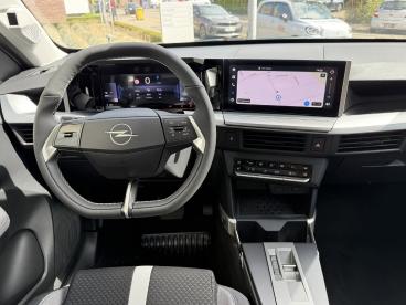 SPOTICAR Opel Frontera Gs 1.2 Hybrid 145pk Daginschrijving!!! *navi*camer Tweedehands - Hatchback Benzine Groen - Laakdal - 1200389567_5
