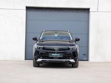 SPOTICAR Opel Grandland Elegance|1.2 Mt6 130pk|360°camera|navi|leder Tweedehands - Suv Benzine Noir - Oostende - 400354747_2